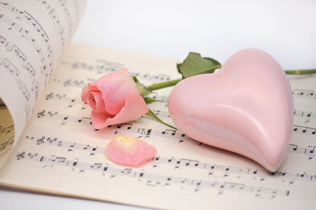 grades, heart, music, sheet music, red rose, songs, concert, make music, love for music, love song, happy mothers day, teacher gradebook, to sing, notenblatt, choir, sounds, birthday song, date of birth, birthday greeting, valentine's day, love, wedding song, pink
